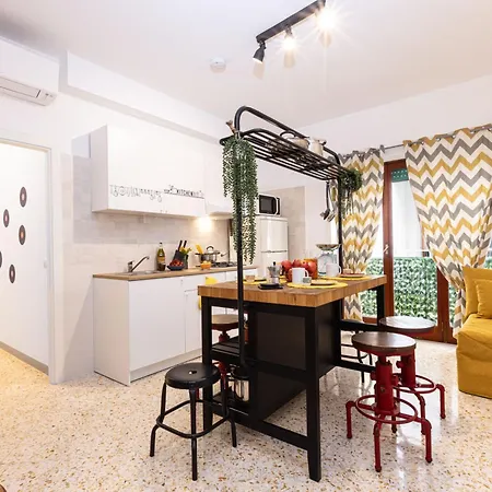 Casa Daria Your Away From *